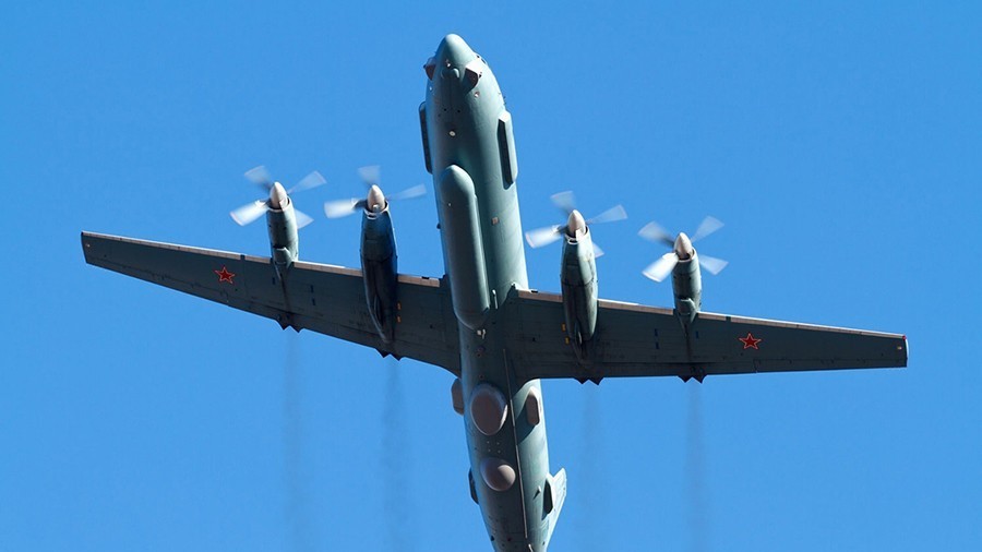 Máy bay quân sự Nga chở 14 người biến mất gần căn cứ ở Syria - 1