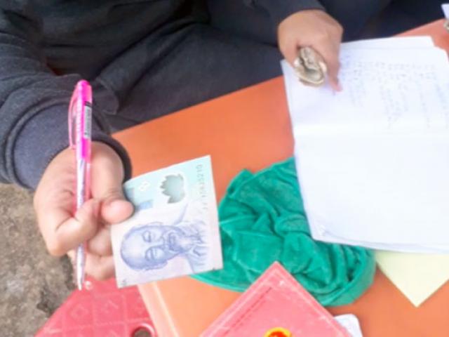 Tin tức trong ngày - Đình chỉ Đội trưởng làm CMND "siêu nhanh" tại Công an Gia Lai