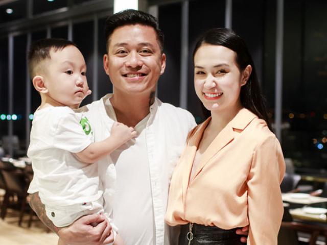 Giải trí - Tuấn Hưng âm thầm đi chùa nguyện cho con trai vượt qua điều này