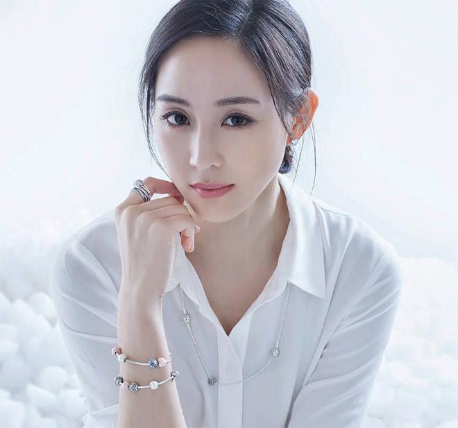 &#34;Đệ nhất mỹ nhân&#34; phản ứng mạnh khi bắt quả tang bạn trai &#34;cắm sừng&#34; - 5