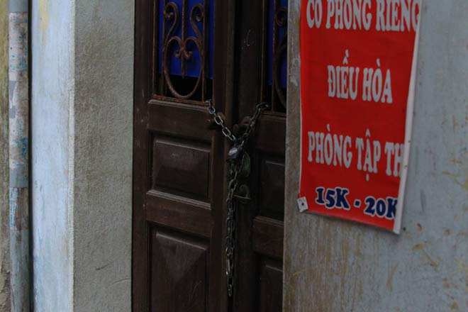 Cảnh hoang tàn, nguy hiểm trong 19 căn nhà cháy gần BV Nhi TƯ - 12