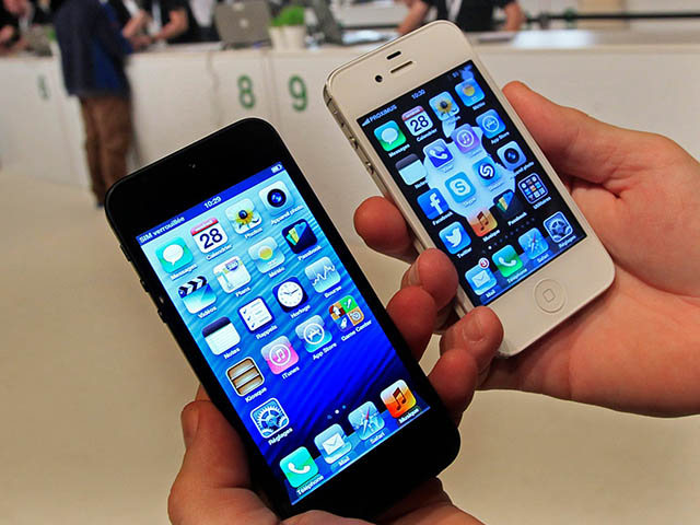 Apple có hối hận khi loại bỏ chiếc iPhone nhỏ và giá phải chăng nhất?