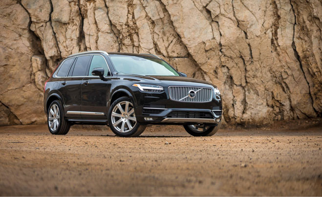 Giá xe Volvo cập nhật mới nhất: "Chiếc xe của năm" XC60 có giá từ 2,45 tỷ đồng - 1