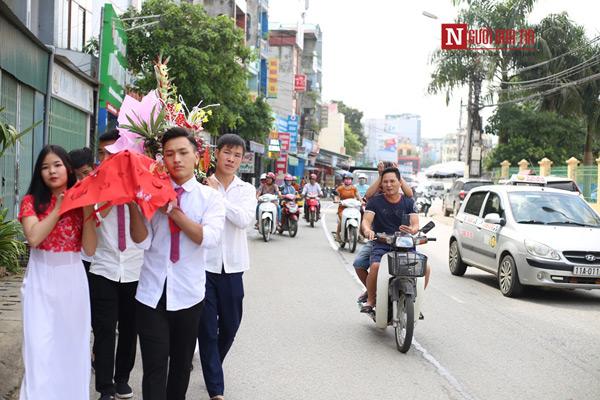 Cận cảnh đám cưới có “1-0-2” của cô dâu 62 tuổi lấy chồng 26 - 3