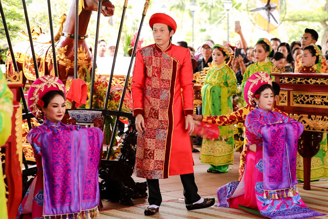 Nhã Phương khéo che vòng hai, đến dâng hương giỗ Tổ nghề - 8