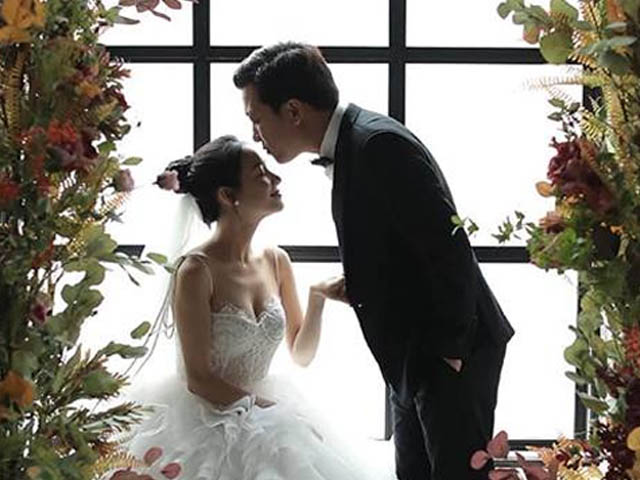 Phim - Lộ ảnh cưới đẹp như phim Hàn của Trường Giang, Nhã Phương và dàn khách mời "khủng"