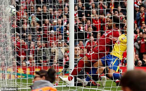Chi tiết Liverpool - Southampton: Thong dong trong hiệp 2 (KT) - 7