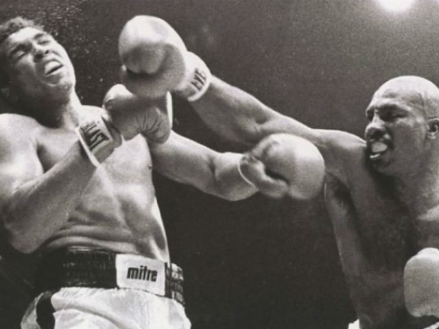Cú đấm khét tiếng nhất lịch sử boxing: Vua Ali cũng khiếp sợ