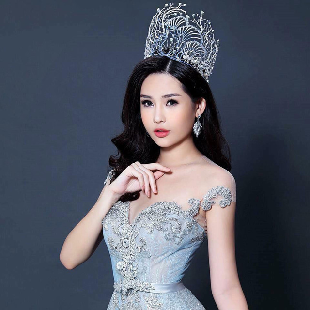 Đẹp mỹ miều lại "thông minh" hiếm thấy, đây là những hoa hậu đáng nể nhất showbiz Việt - 1