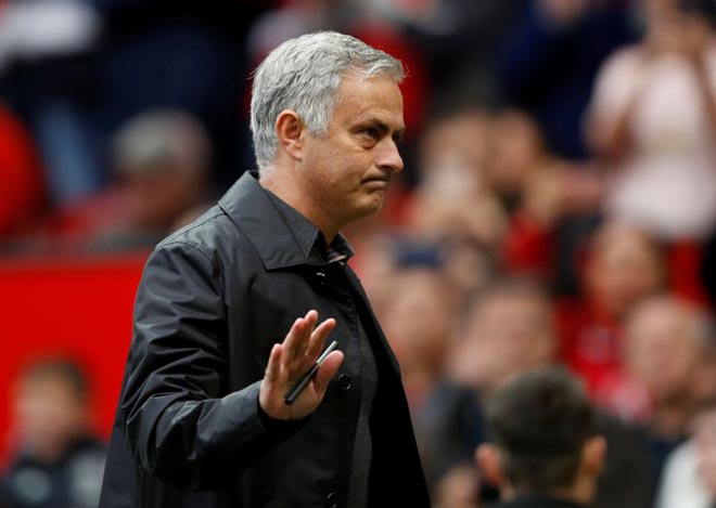 Mourinho trút giận học trò: &#34;Người đặc biệt&#34; đếm lùi ngày rời MU - 1