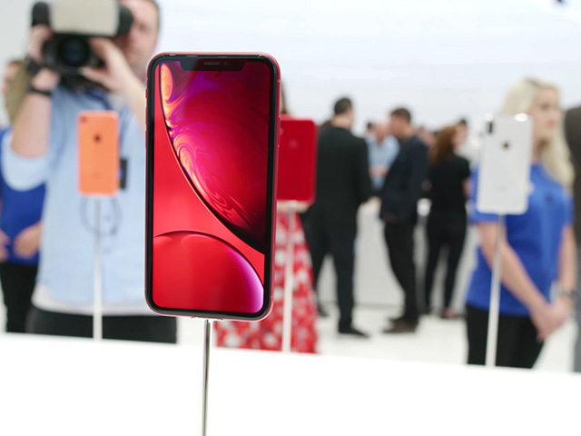Đánh giá sản phẩm - Nhìn chùm ảnh này, bạn có sẵn sàng chờ đợi chiếc iPhone đa sắc nhất?