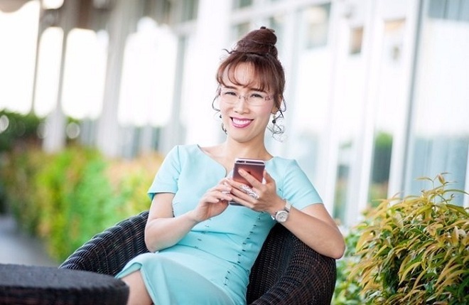 Nữ đại gia sở hữu 3 tỷ USD vừa “kiếm đậm” gần 400 tỷ đồng - 1