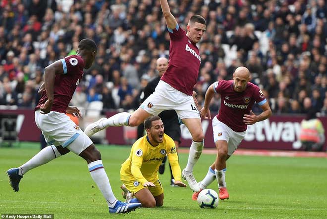 Chelsea - Sarri hết tuần trăng mật: Mơ đạt cảnh giới Liverpool - 1