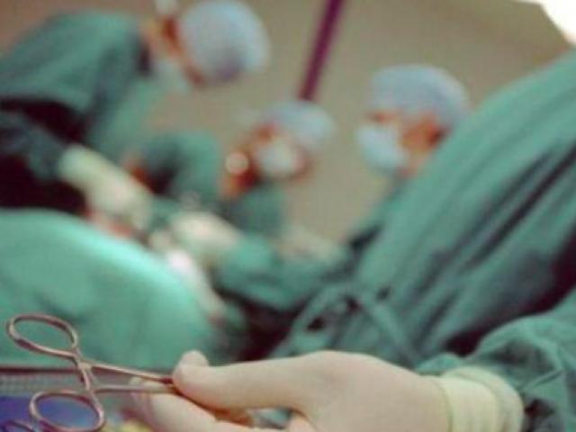 Sức khỏe đời sống - Nghịch dại, nhiều nam giới gặp họa “vùng hiểm”