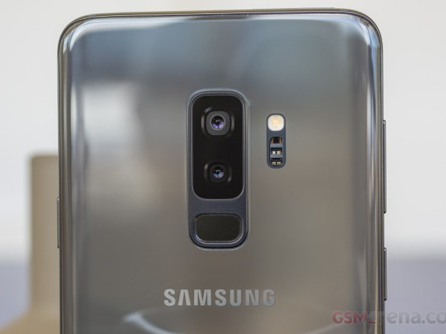Samsung Galaxy S10 đẹp mê mẩn thế này, giờ đã lộ tên mã