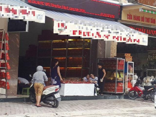 Pháp luật - Vụ đi mua bánh trung thu cùng con bị chém tới tấp: Bắt 3 nghi phạm