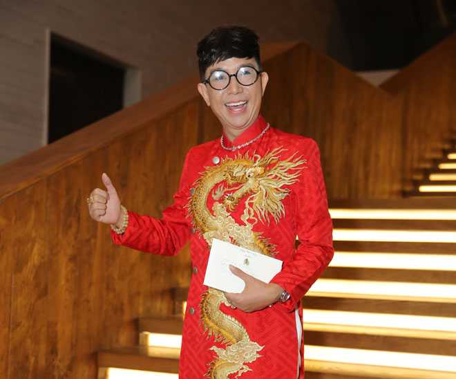 Trường Giang, Nhã Phương đãi tiệc đẹp như tiên cảnh, sao Việt đổ về dự - 16