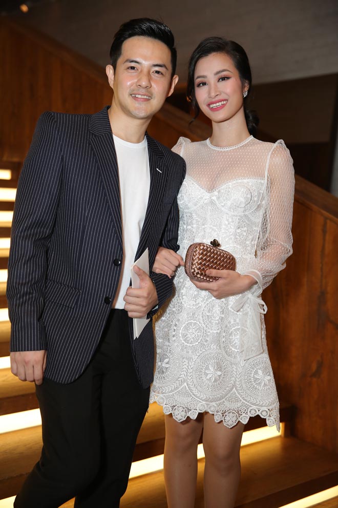 Trường Giang, Nhã Phương đãi tiệc đẹp như tiên cảnh, sao Việt đổ về dự - 8