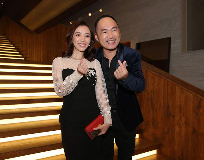 Trường Giang, Nhã Phương đãi tiệc đẹp như tiên cảnh, sao Việt đổ về dự - 11