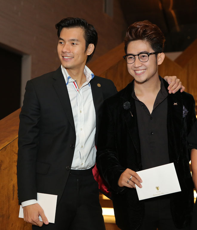 Trường Giang, Nhã Phương đãi tiệc đẹp như tiên cảnh, sao Việt đổ về dự - 3