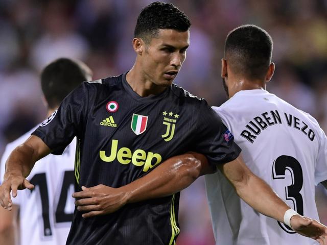 Ronaldo còn 1 ngày “phán xử”: Nguy cơ án phạt nặng vì chọc tức UEFA - FIFA?