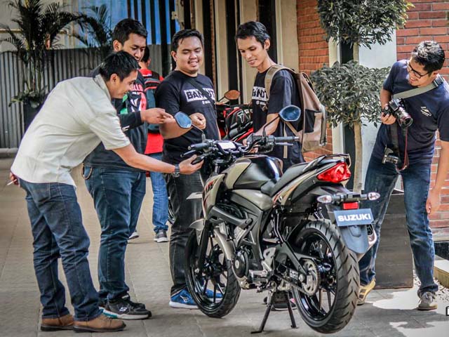 Thế giới xe - Lộ giá bán "át chủ bài" GSX150 Bandit của Suzuki