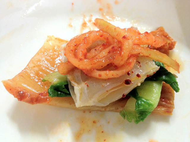 Trái ngược với món cá đuối thường thấy, đặc sản Hàn Quốc này khiến ai cũng bịt mũi khi ăn - 7