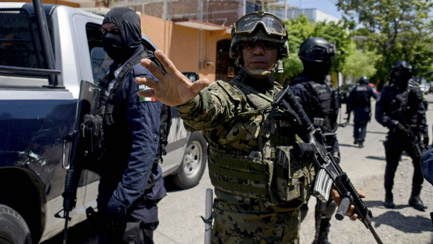 Mexico bắt toàn bộ cảnh sát một thành phố: Điều kinh khủng phía sau - 1
