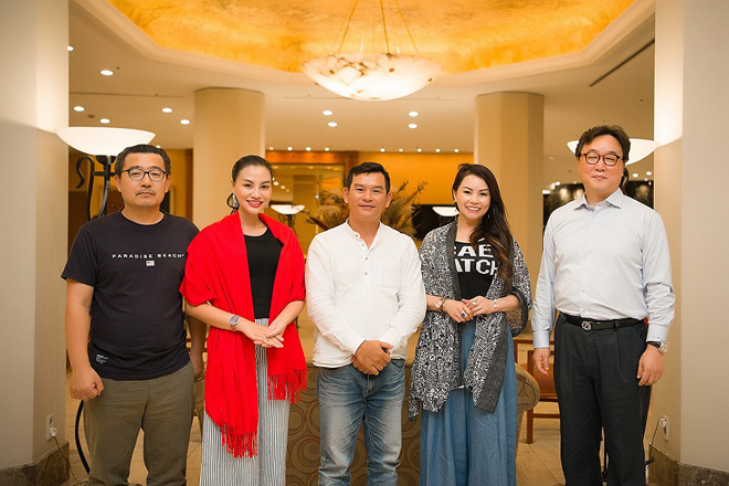 Nữ hoàng Sắc đẹp Trần Huyền Nhung gặp gỡ báo chí, truyền thông Hàn Quốc - 9