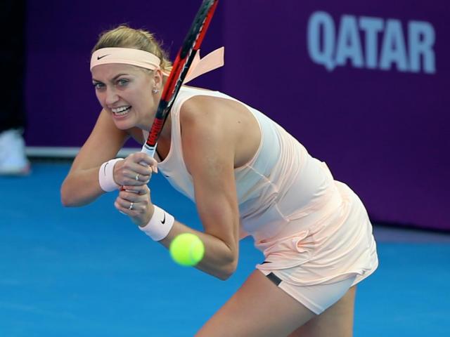 Thể thao - Ngả mũ mỹ nhân tennis "tăng tốc tung vuốt" như báo săn mồi