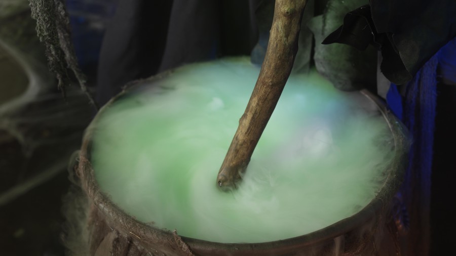 Giải mã “bùa yêu” 1.300 năm bí ẩn của người Ai Cập cổ đại - 1