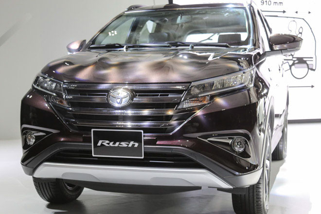 Giá xe Toyota Rush cập nhật mới nhất - 1