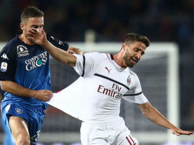 Empoli - AC Milan: Kỳ quặc bàn phản lưới và phạt đền định đoạt