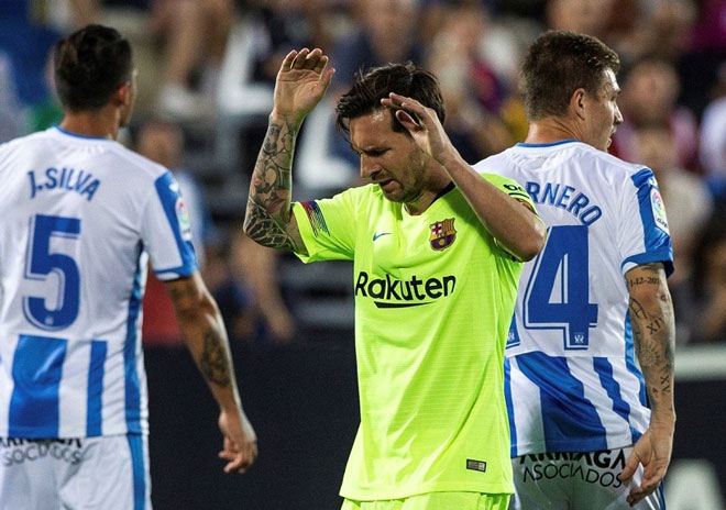 Barca sớm lộ &#34;tử huyệt&#34;: Sai lầm chuyển nhượng, Valverde đau đầu - 1