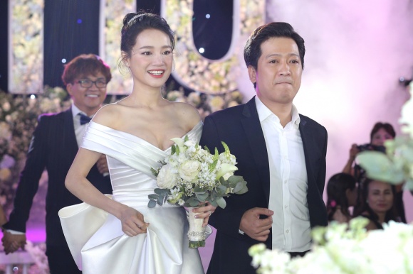 Anh trai Trường Giang hé lộ chi tiết bất ngờ trong tiệc cưới ở Sài Gòn - 4