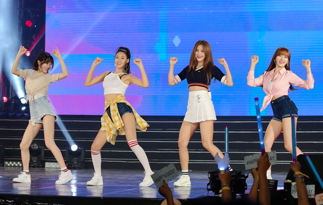 Cận cảnh nhan sắc "báu vật Hàn Quốc" khiến fan Sài thành "mất ăn mất ngủ" - 7