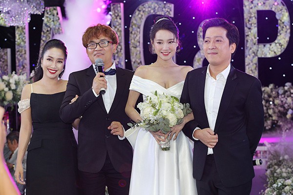 MC đám cưới của Nhã Phương chính là cô gái Trường Giang yêu thầm 17 năm trước - 3