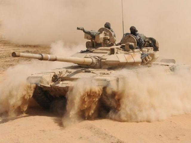 Quân đội Syria giáng đòn sấm sét, IS vùi thây trong sa mạc