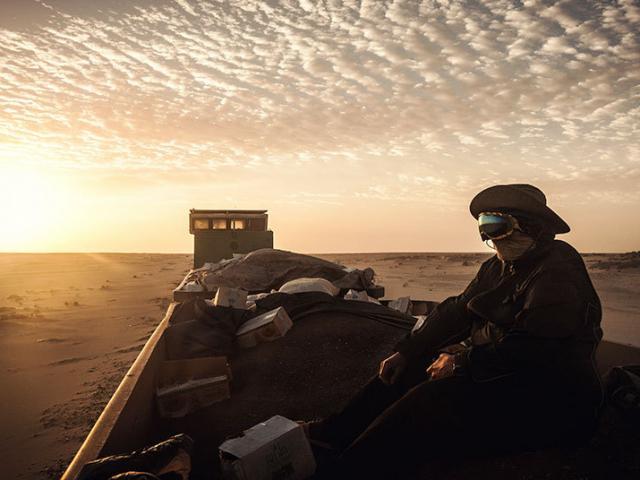 Media - Cận cảnh tuyến đường sắt xuyên sa mạc dài gần 1.000km