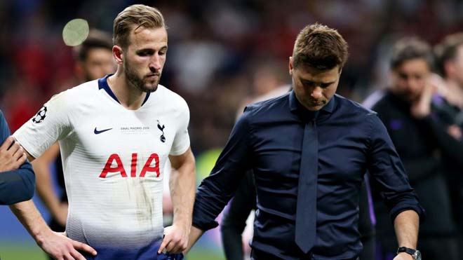 HLV Pochettino mâu thuẫn Tottenham: MU có dám chơi lớn, sa thải Solskjaer? - 1