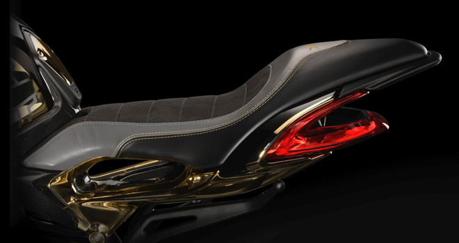 Mãn nhãn siêu mô tô độc nhất vô nhị mạ vàng "vua chúa" MV Agusta - 11