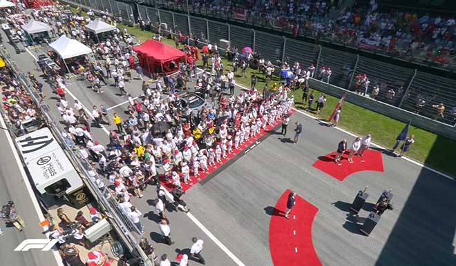 Đua xe F1, Austrian GP: “Bò” húc bay Ferrari và Mercedes - 1
