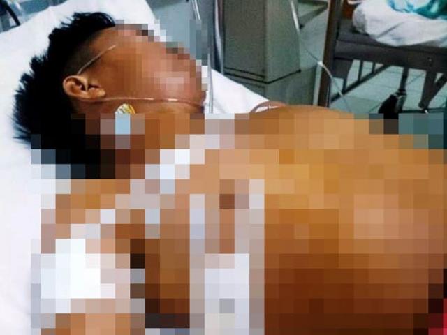 Pháp luật - Từ chối chở người lạ đi 'giải quyết mâu thuẫn', 9X bị chém gục tại nhà