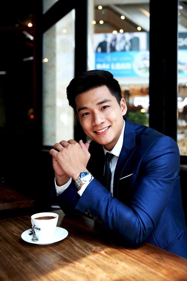 MC 'soái ca' 6 múi của nhà đài VTV khiến dân mạng phải "truy lùng" là ai? - 3