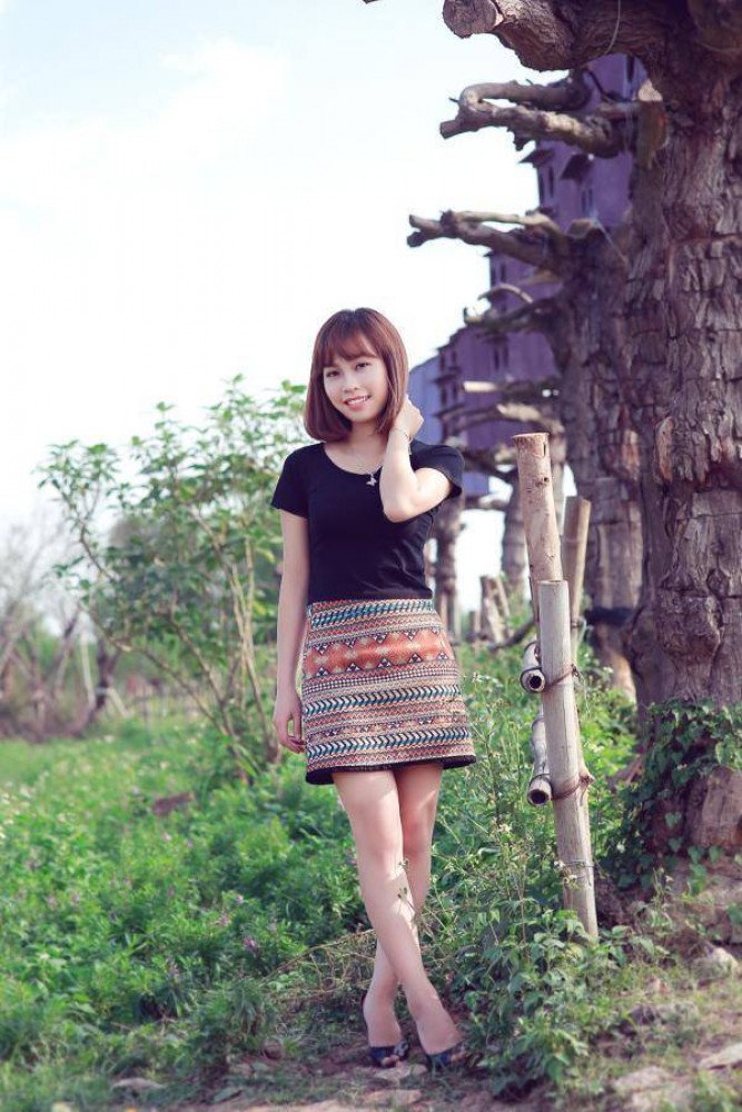 Phong cách nữ tính, nhiều sắc màu của cô nàng tóc ngắn - 3