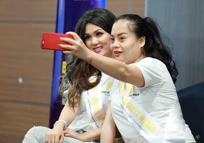 Chồng đại gia tháp tùng Hoa hậu quê Vũng Tàu tham gia cuộc thi sắc đẹp thế giới - 12