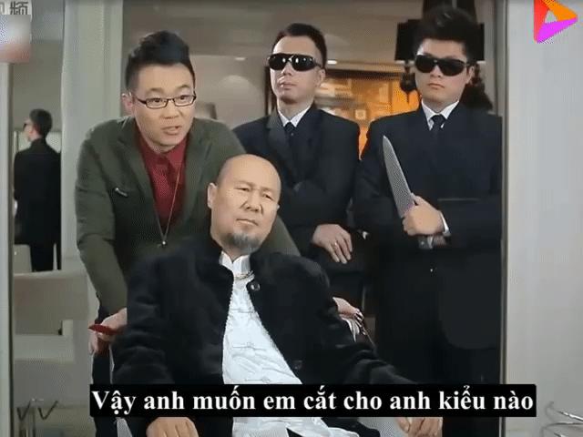 Video Clip Cười - Áp lực nặng nề khi cắt tóc cho ông trùm