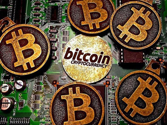 Bitcoin tăng giảm thất thường: Rủi ro vây bủa nhà đầu tư - 1