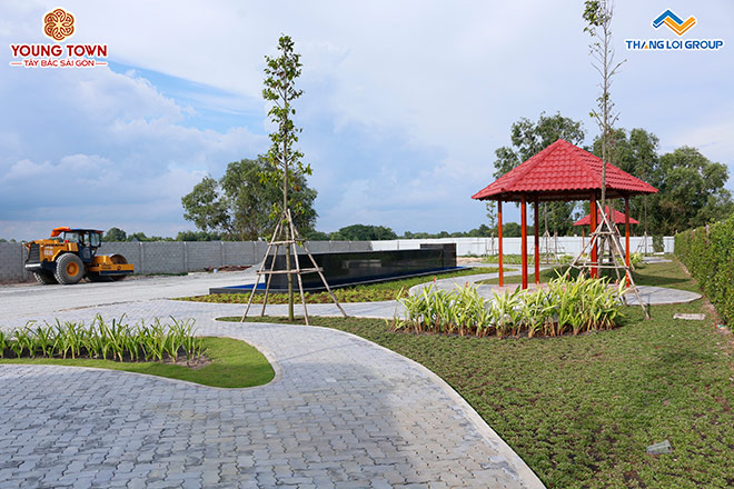 Gia đình trẻ đổ xô “săn” BĐS xanh vừa túi tiền - 2