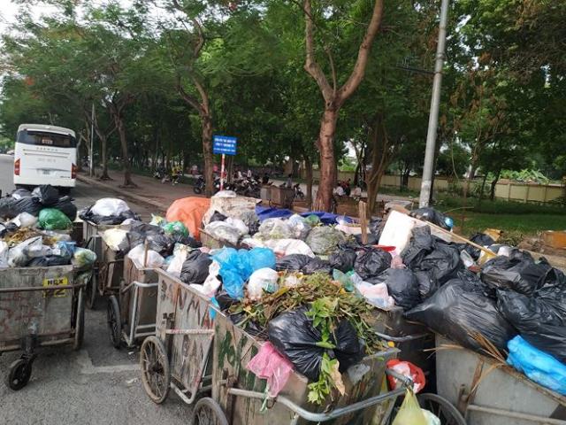 Tin tức trong ngày - Đối thoại bất thành, Hà Nội còn 7 ngày trước khi ngập trong 'biển rác'